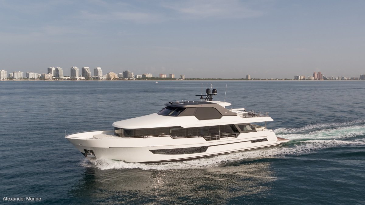 Ocean Alexander 32L