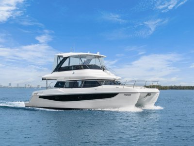 Aquila 42 Yacht