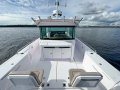 Axopar 37 Cross Cabin *60 hours from new*
