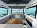 Axopar 37 Cross Cabin *60 hours from new*
