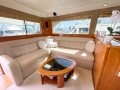 Riviera 47 Flybridge Convertible
