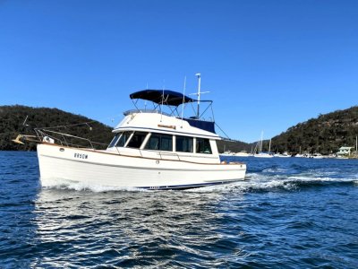 Grand Banks 36 Flybridge Cruiser