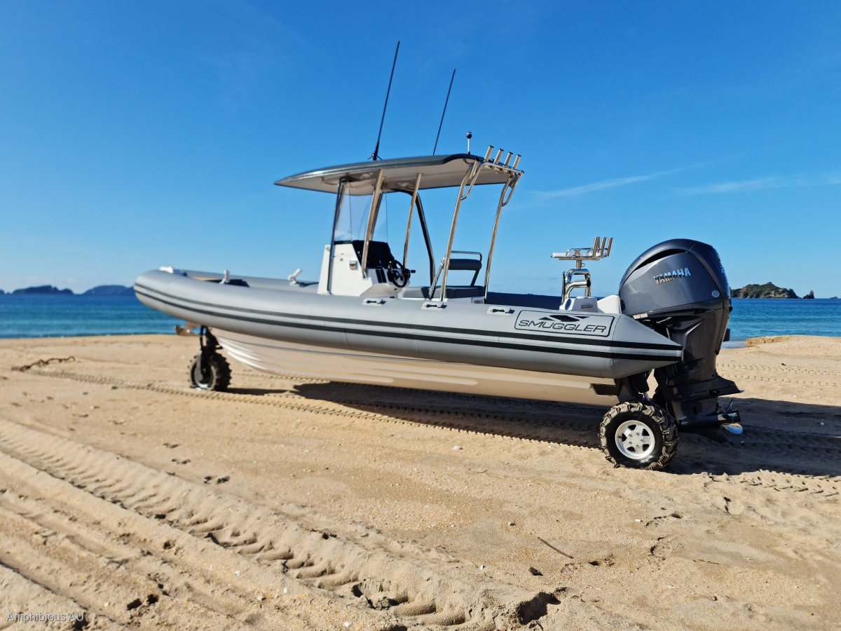 New Smuggler Strata 800 Centre Console Amphibious All Wheel Drive. RIB.