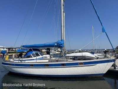 Hallberg-Rassy 38