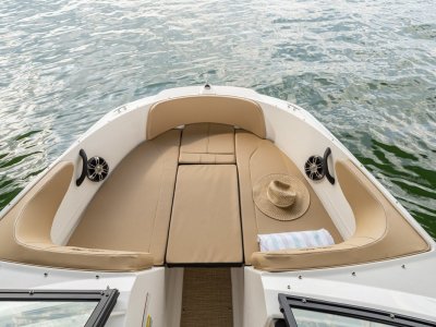 Sea Ray 210 Spx