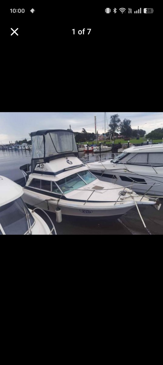 Bertram 25 Flybridge