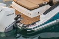 New Sea Ray 280 SLX Outboard:Choose engine and decking colours