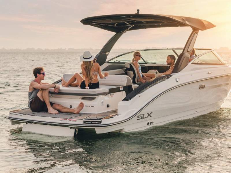 Sea Ray 280 SLX Sterndrive