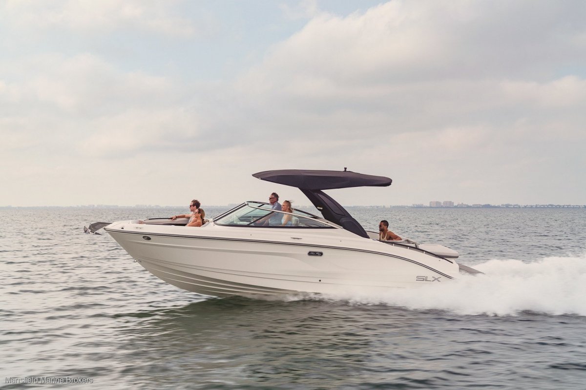 New Sea Ray 280 SLX Sterndrive