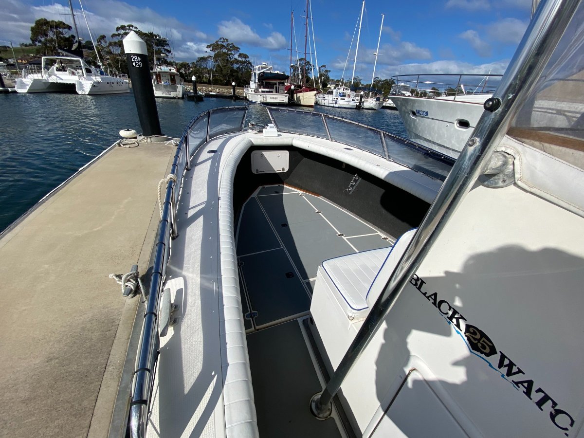 Black Watch 25 Centre Console