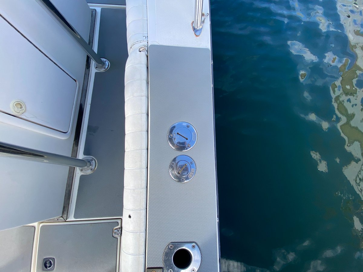 Black Watch 25 Centre Console