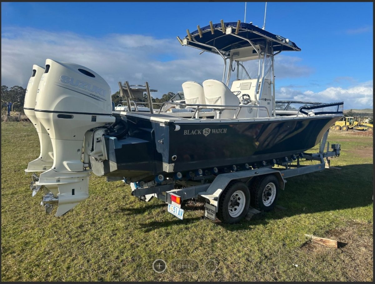 Black Watch 25 Centre Console