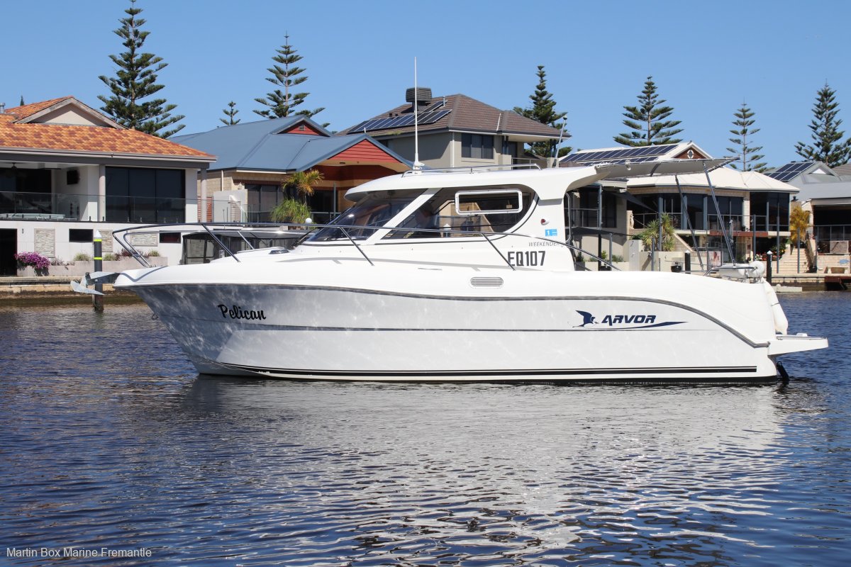 Arvor 700 Weekender with Cummins Diesel Shaft Drive