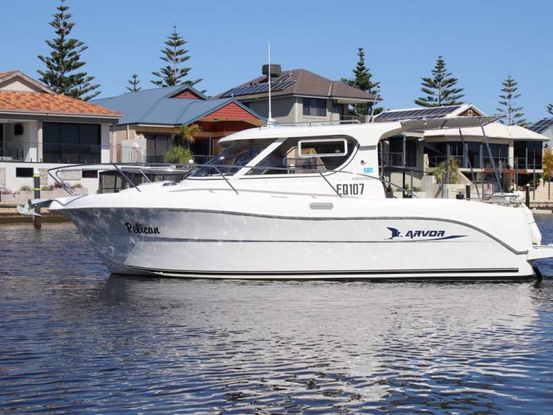Arvor 700 Weekender with Cummins Diesel Shaft Drive