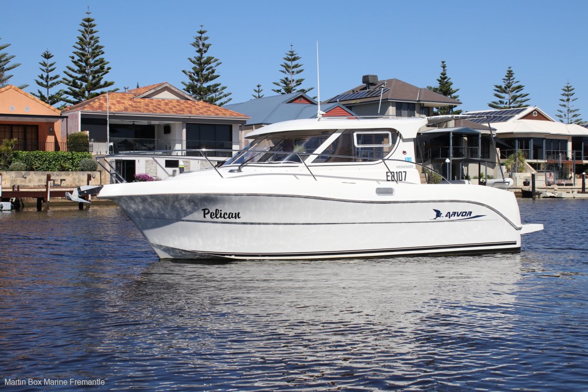 Arvor 700 Weekender with Cummins Diesel Shaft Drive