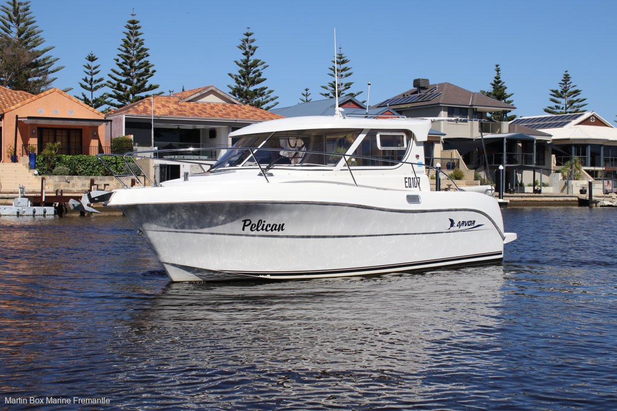 Arvor 700 Weekender with Cummins Diesel Shaft Drive