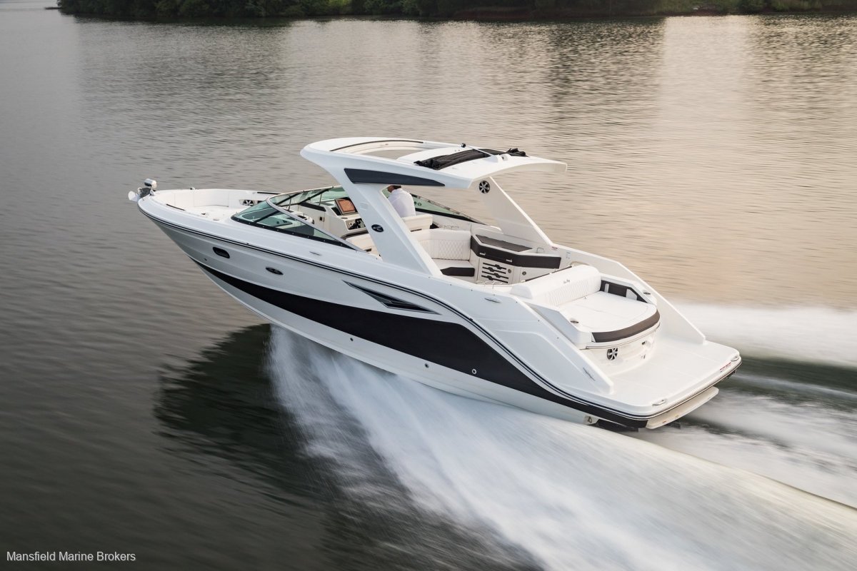 New Sea Ray 310 SLX