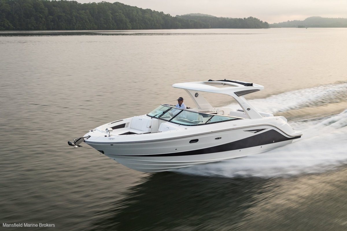 New Sea Ray 310 SLX