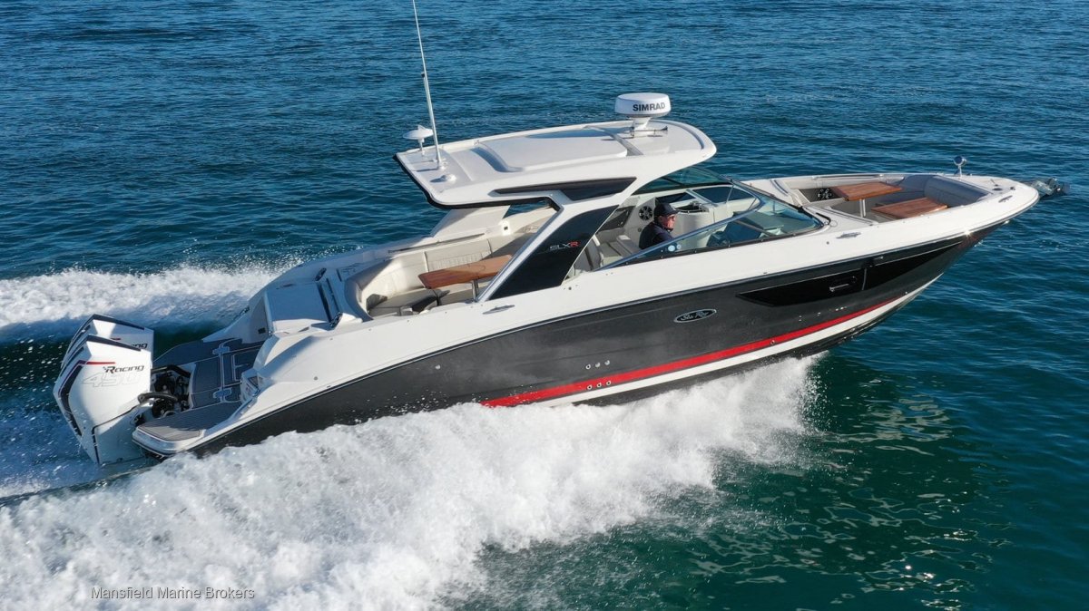 New Sea Ray 350 SLX OB