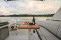 New Sea Ray 350 SLX
