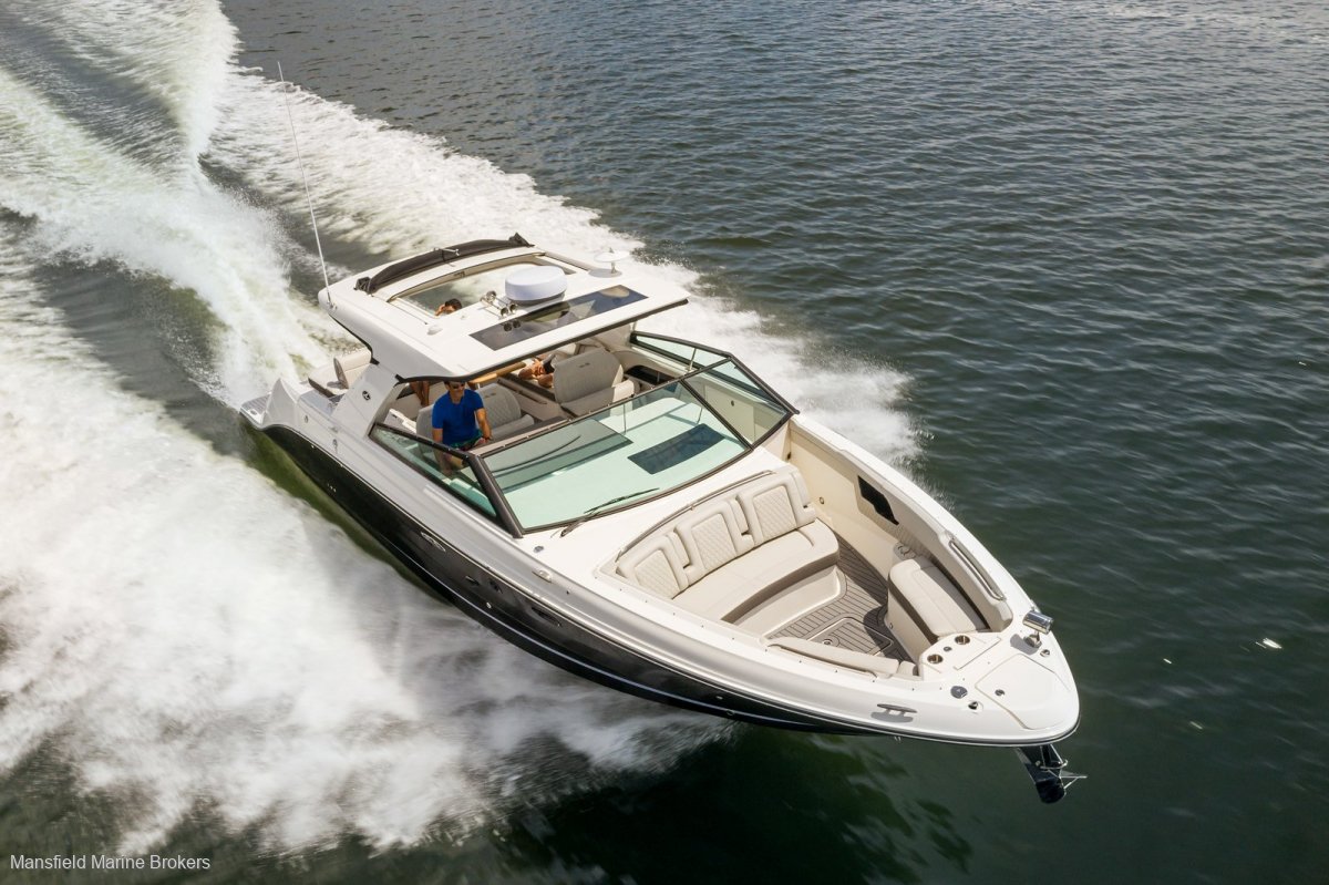 New Sea Ray 400 SLX