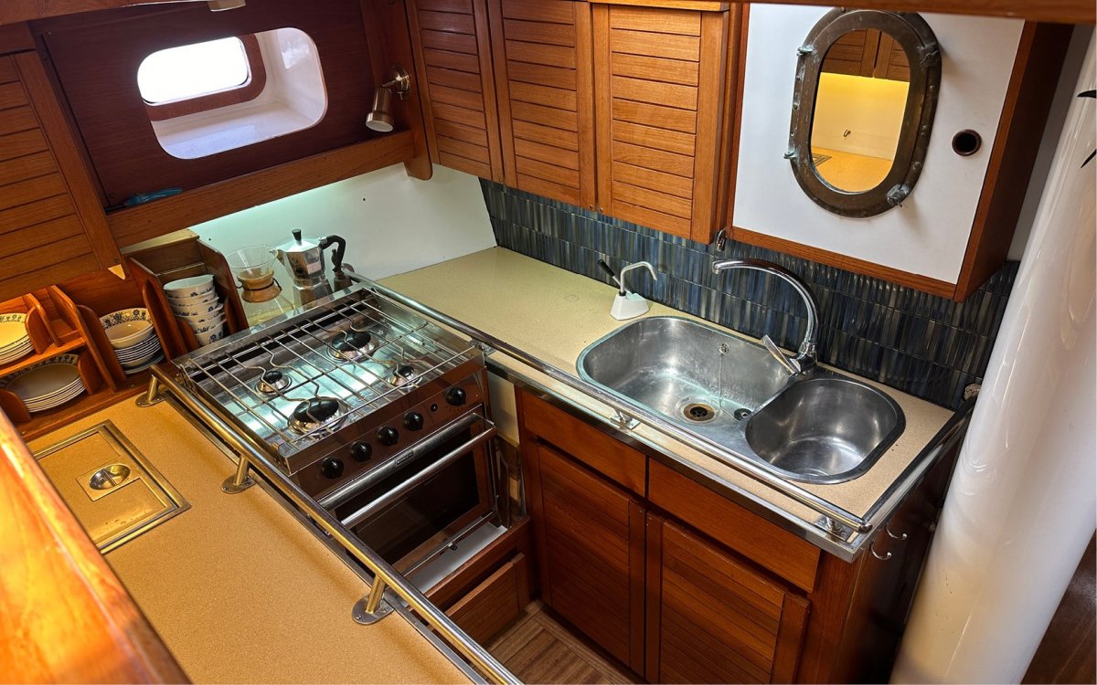 Moody 52 Carbineer:Equilibre - 1975 Moody 52 Carbineer