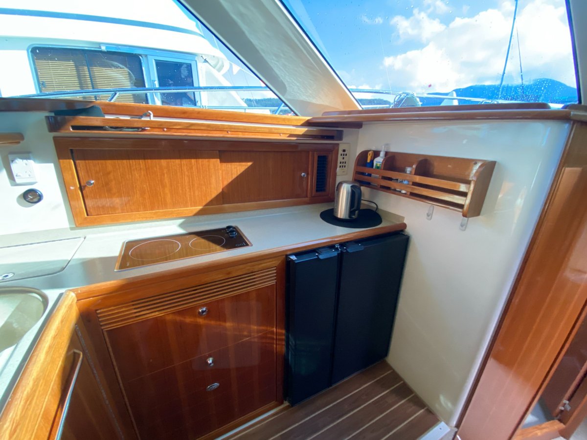 Riviera 40 Platinum *** OWNER SAYS SELL ***