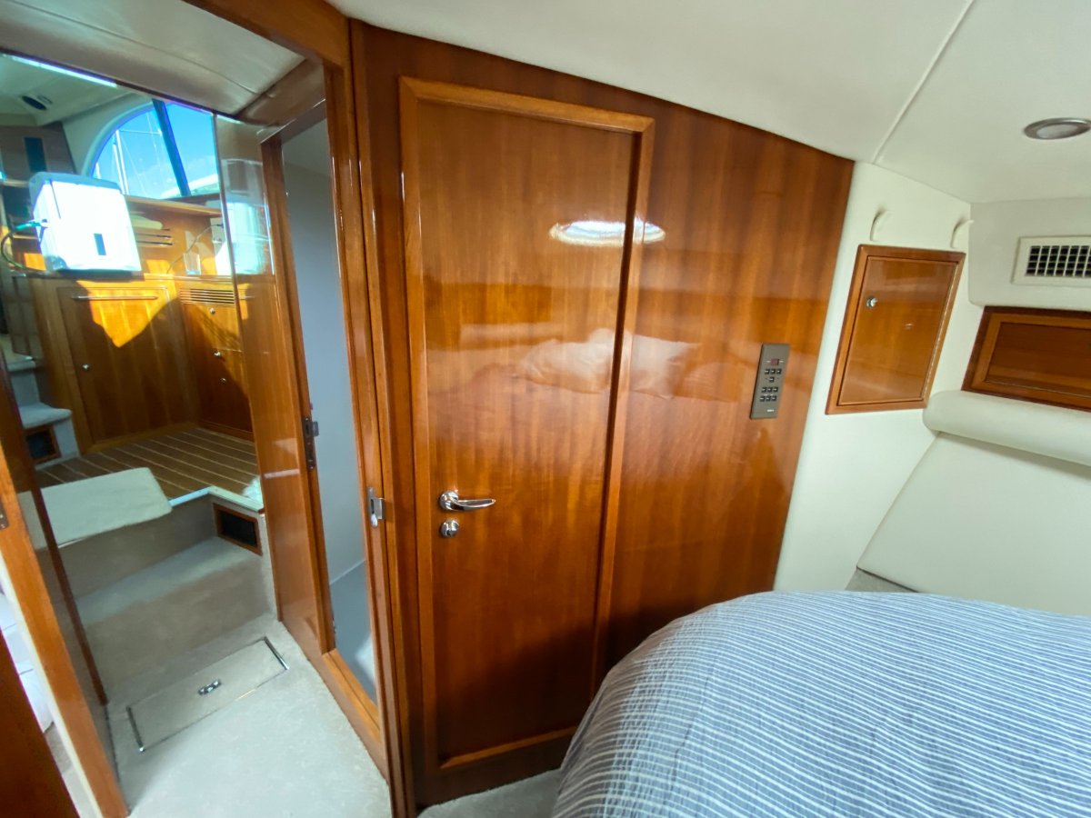 Riviera 40 Platinum *** OWNER SAYS SELL ***