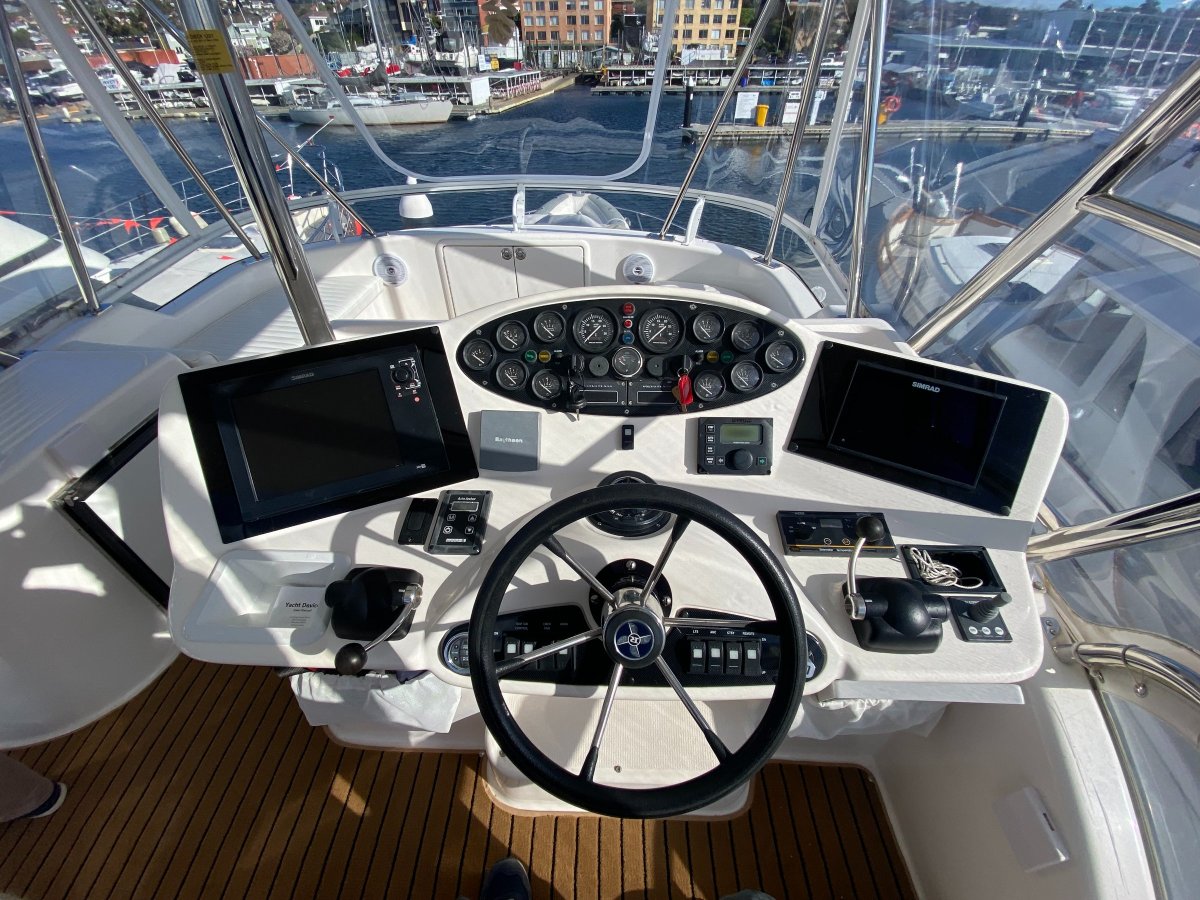 Riviera 40 Platinum *** OWNER SAYS SELL ***