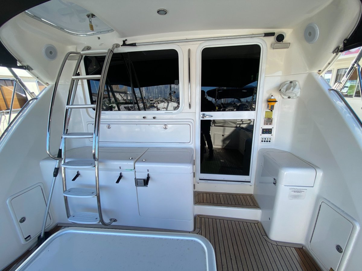 Riviera 40 Platinum *** OWNER SAYS SELL ***