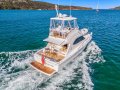 Riviera 37 Flybridge