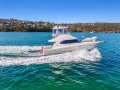 Riviera 37 Flybridge