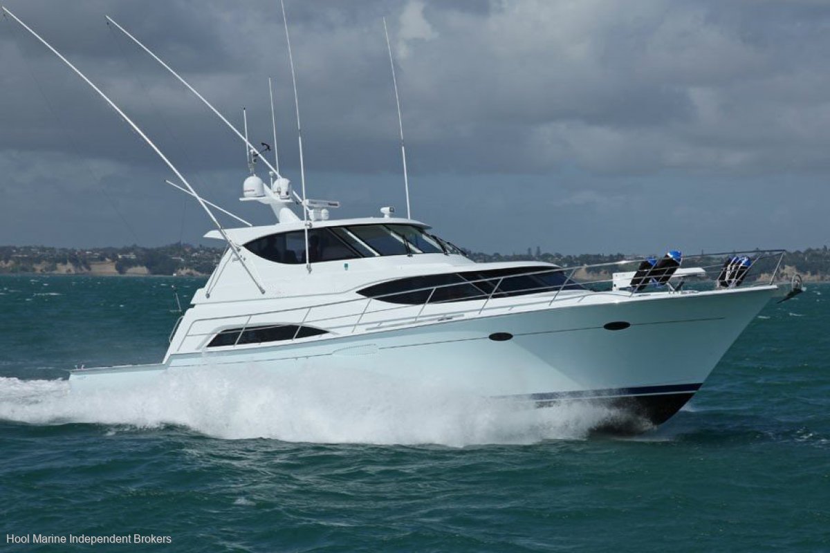 Elite 15.5 Mid Pilothouse
