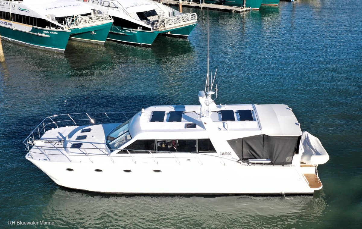 Mark Ellis 15 m custom catamaran