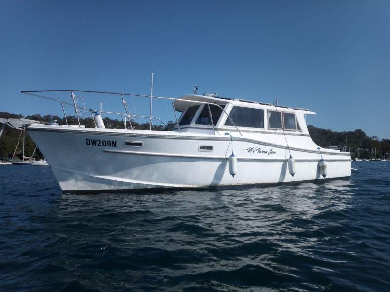 Masters 34 Sedan Cruiser