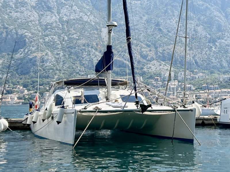 Maxim 380