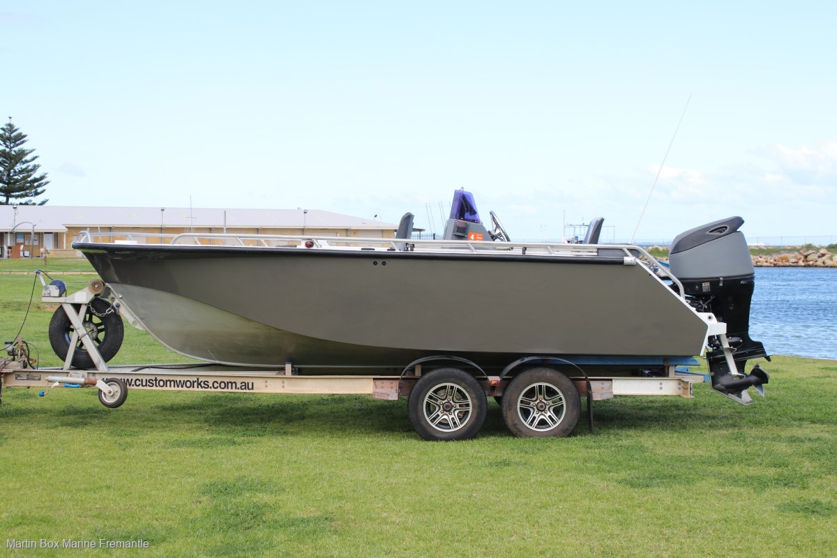 Plate Alloy Australia 5.35 Adventurer Centre Console Super Yacht Tender