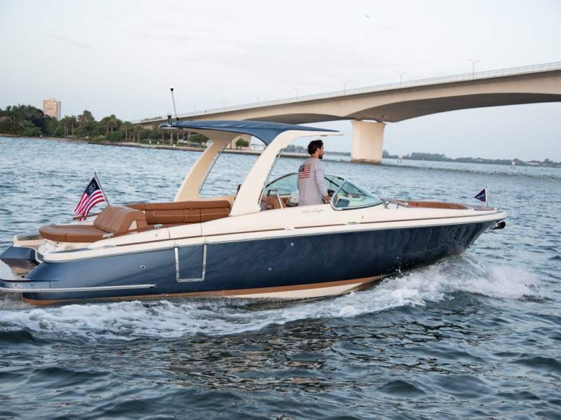 Chris Craft Launch 28GT