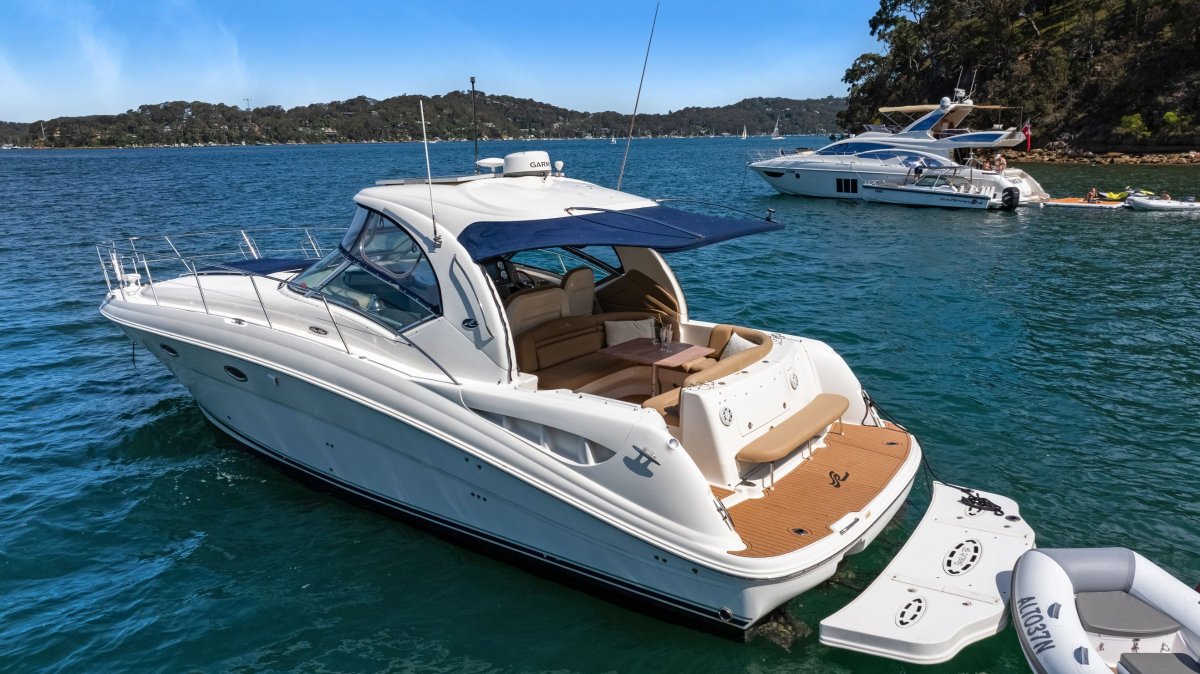Sea Ray 425 Sundancer