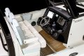 New Robalo R360 CC