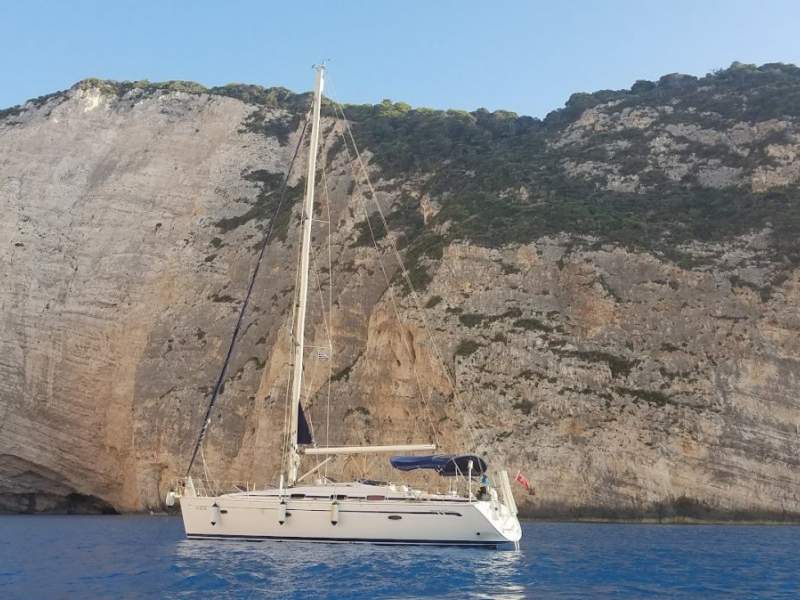 Bavaria 42