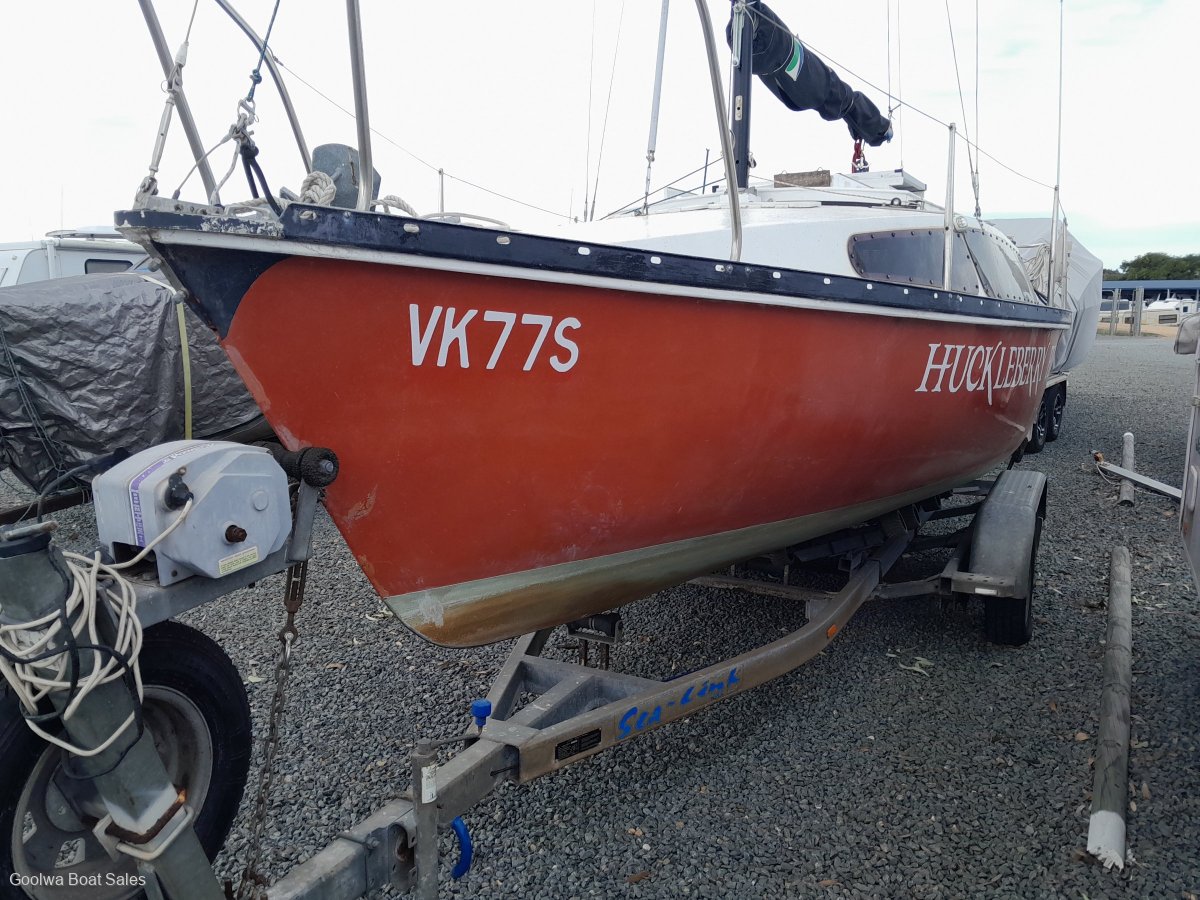 Clifton 700