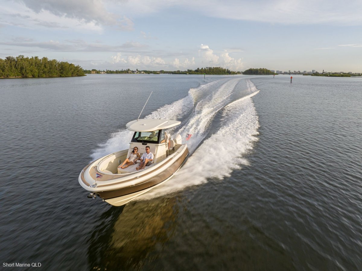 Chris Craft Catalina 30