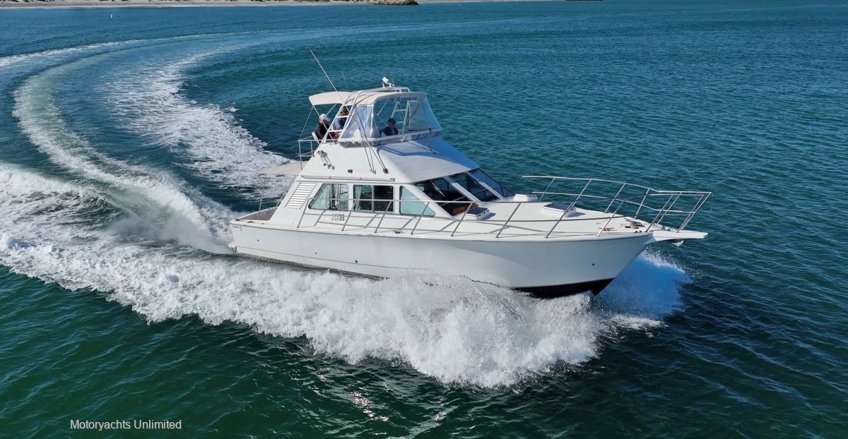 Precision 36 - Twin diesel, two cabins, sleeps 6:Precision 36