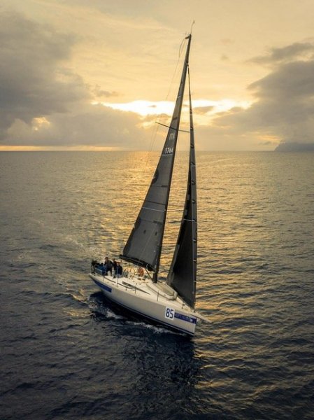 Italia Yachts 11.98 Sport Line