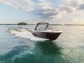 New Sea Ray 250 SDX:Just cruising