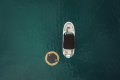 New Sea Ray 250 SDX:Optional electric bimini
