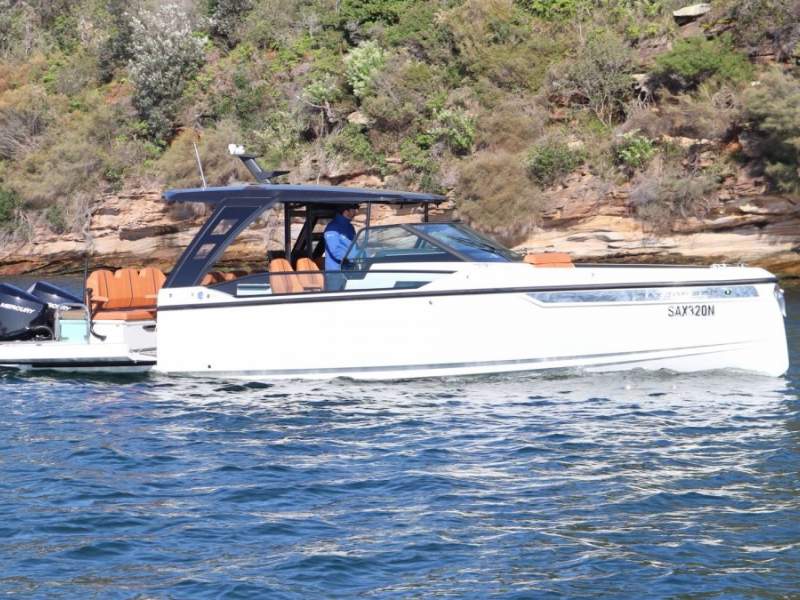 Saxdor Yachts 320