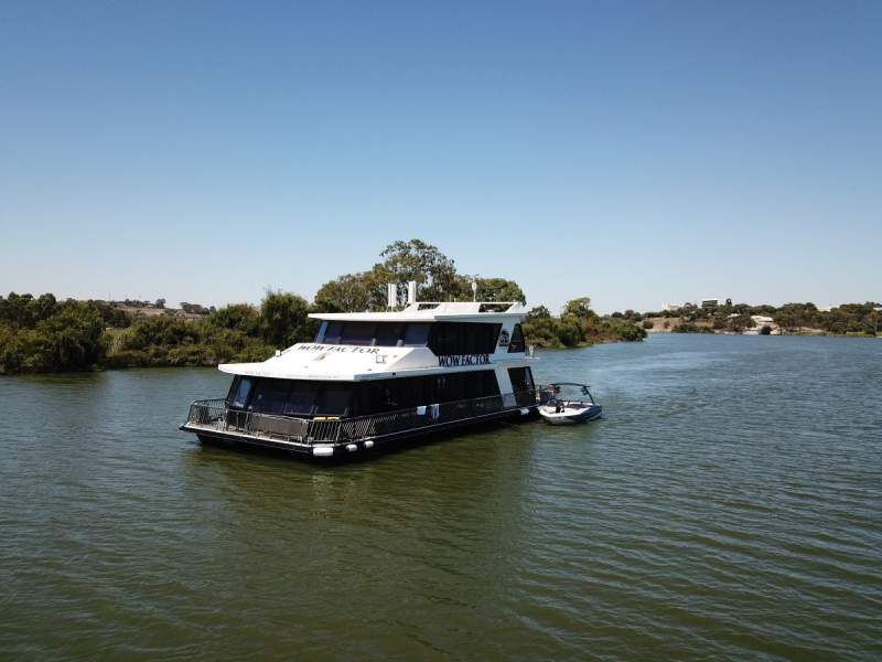 Premier Houseboat & Established Hire Business on the Murray River