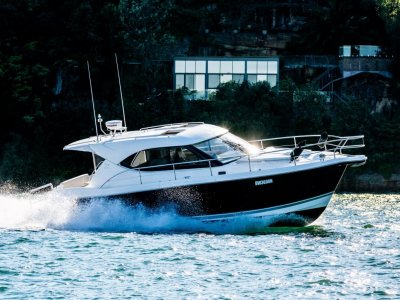 Riviera 3600 Sport Yacht Series 11